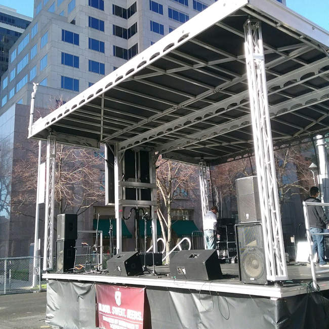 mobile stage and fm transmission