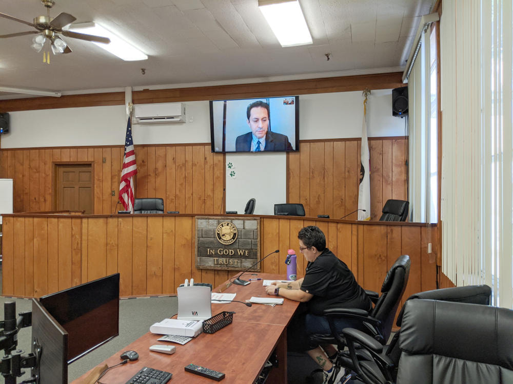 Simple virtual conference room for City Council Chambers